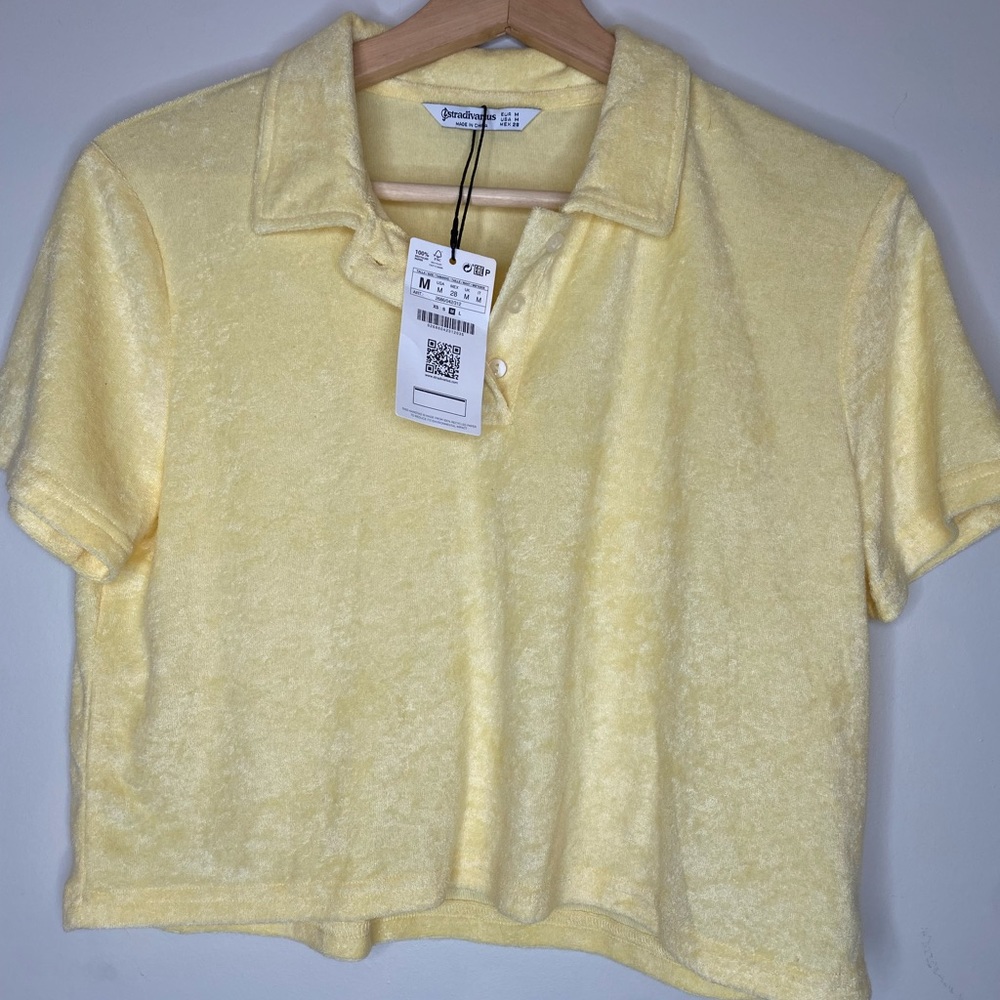 BRAND NEW! Zara yellow crop top